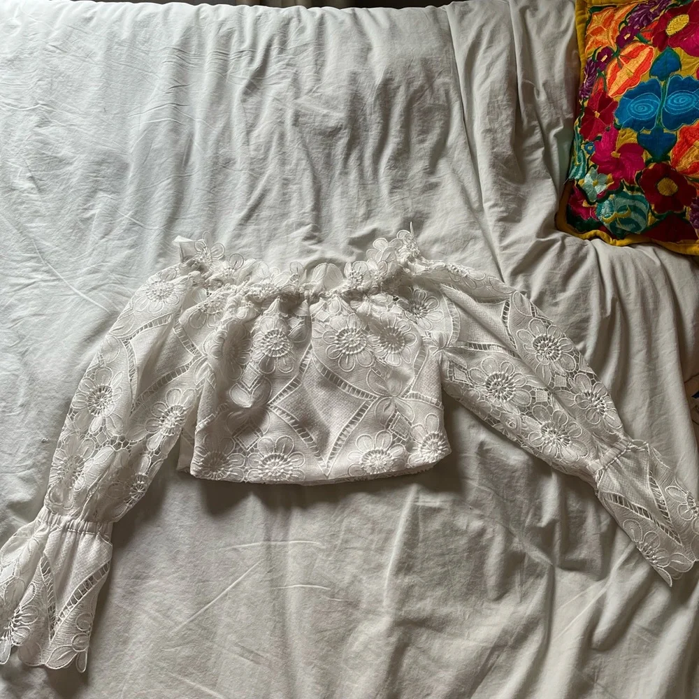 ❤️Blogger’s Favorite Aje off shoulder lace top - Picture 5 of 8